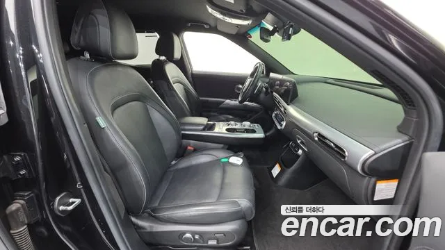 Genesis GV60 — Фото автомобиля 8