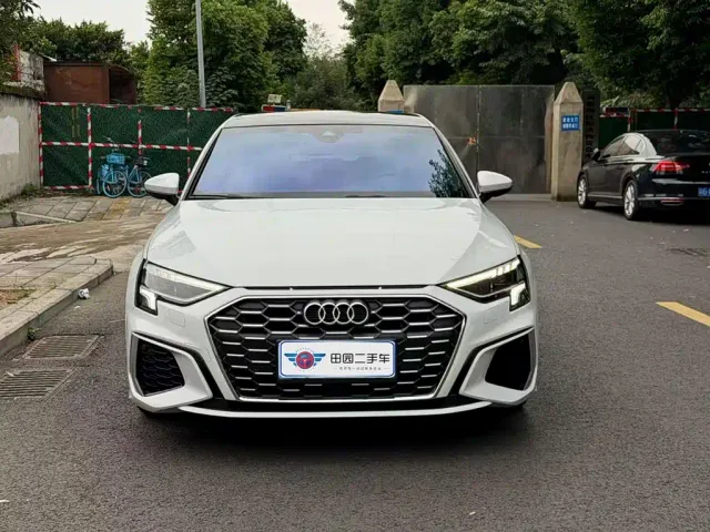 Audi A3 — Фото автомобиля 2