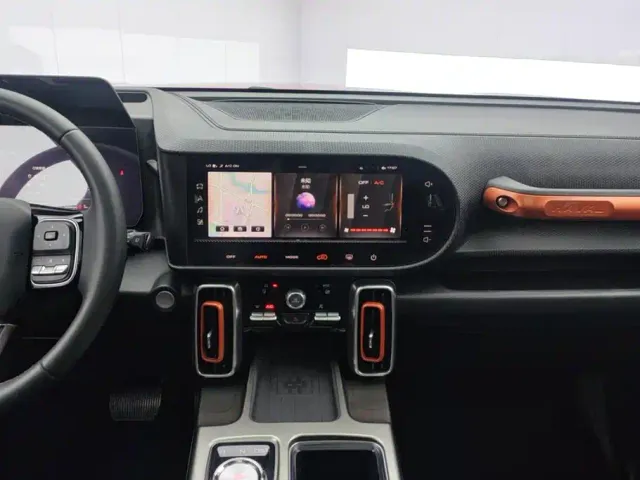 Haval Big Dog — Фото автомобиля 13