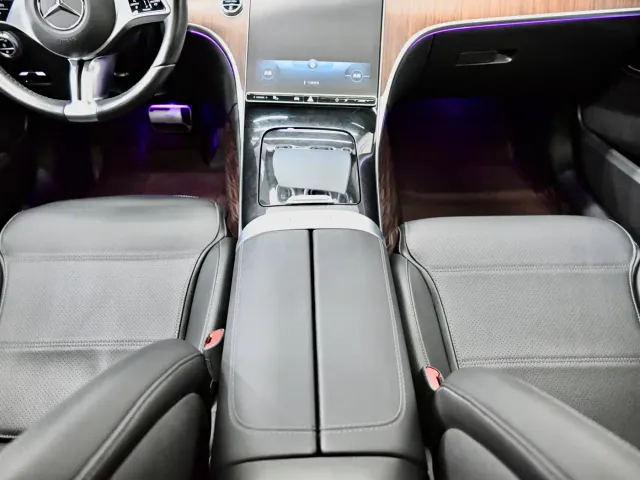 Mercedes-Benz C-Class — Фото автомобиля 9