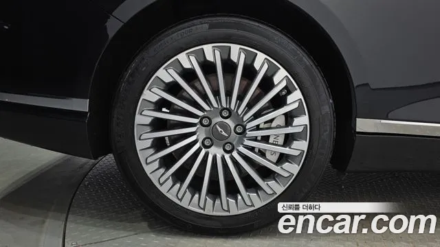 Genesis G80 Electrified G80 (RG3) — Фото автомобиля 3