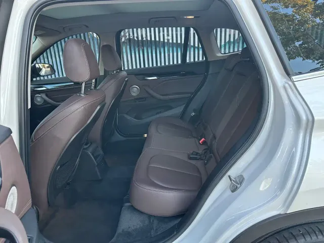 BMW X1 — Фото автомобиля 5