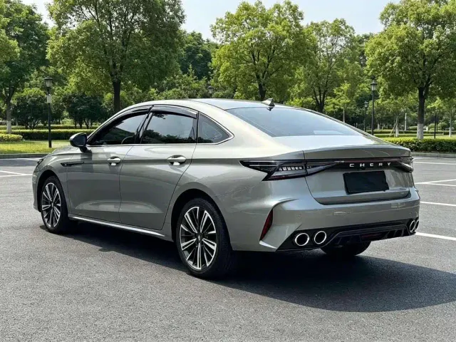 Chery Arrizo 8 — Фото автомобиля 6