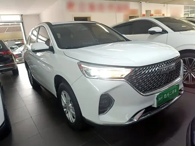 Haval M6 — Фото автомобиля 3