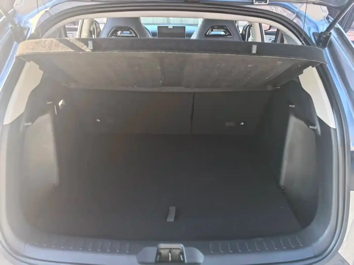 BYD Yuan PLUS 2022 510KM Flagship — Фото автомобиля 15