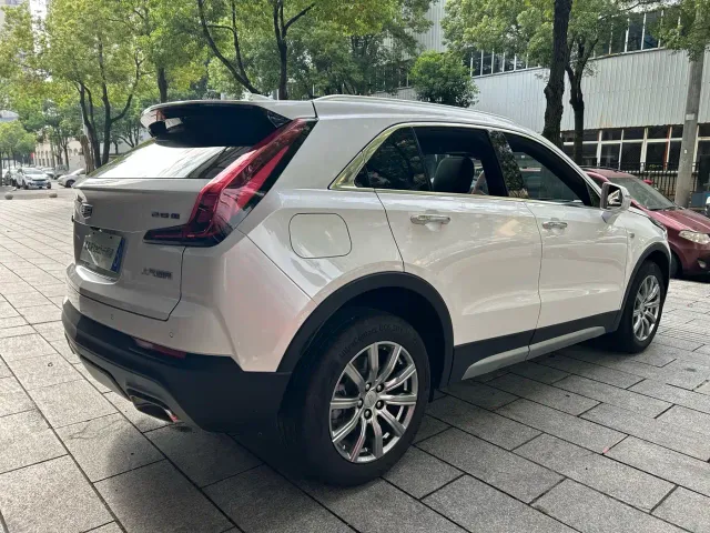 Cadillac XT4 — Фото автомобиля 13