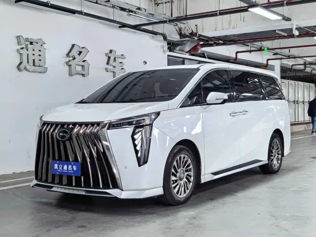 Фотография автомобиля — GAC Trumpchi M8