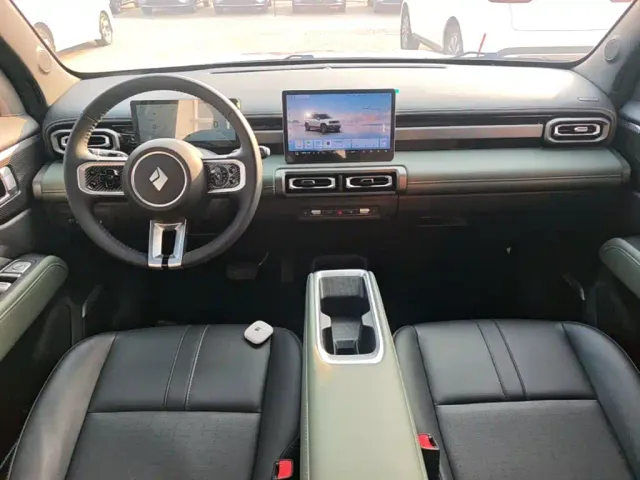 Baojun Yep Plus — Фото автомобиля 9