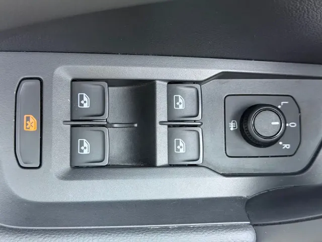 Volkswagen Tharu — Фото автомобиля 14