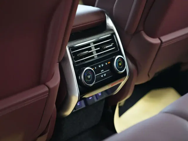 Land Rover Range Rover — Фото автомобиля 14