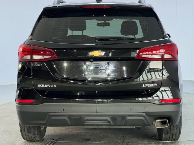 Chevrolet Equinox — Фото автомобиля 25