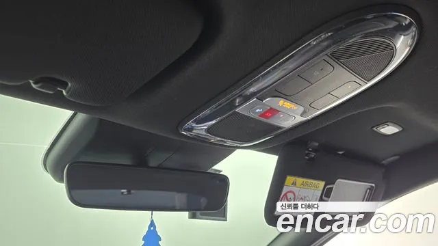 Hyundai Ioniq 6 — Фото автомобиля 24