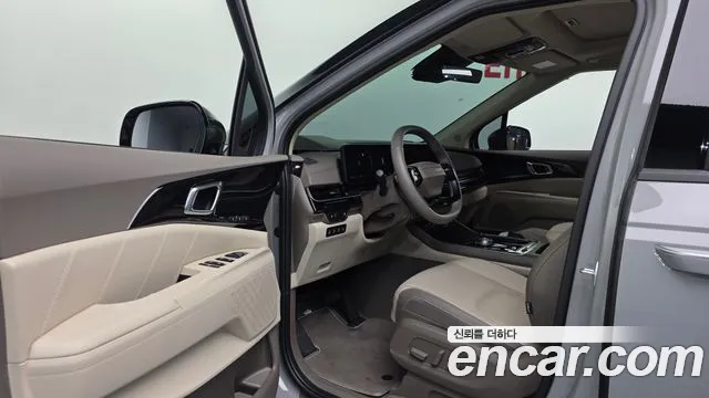 Kia Carnival 4th Gen — Фото автомобиля 15