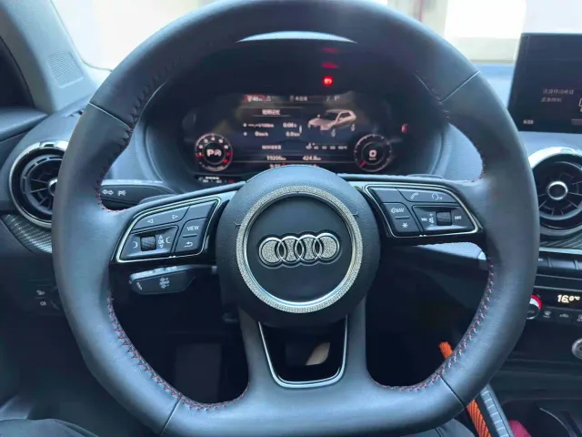 Audi Audi Q2L 2022 35 TFSI Luxury Dynamic — Фото автомобиля 13