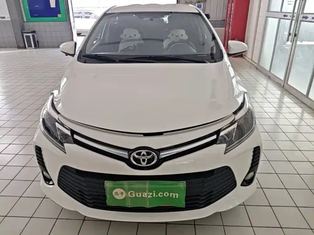 Toyota Vios — Фото автомобиля 2