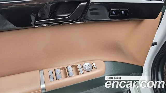 Hyundai Grandeur — Фото автомобиля 19