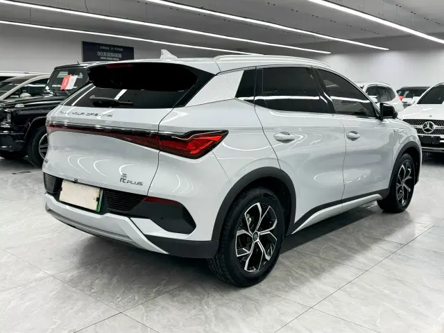 BYD Yuan PLUS — Фото автомобиля 6