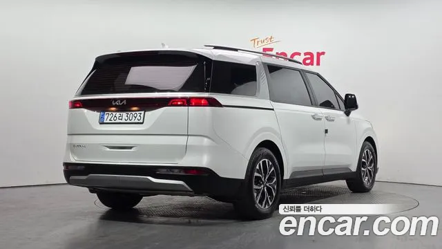 Kia Canival Carnival 4 поколение Бензин 11 мест Prestige — Фото автомобиля 2