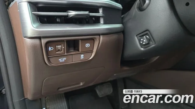 Hyundai Grandeur Grandeur (GN7) — Фото автомобиля 30