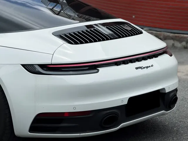 Porsche 911 — Фото автомобиля 7