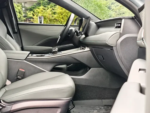 BYD Qin PLUS — Фото автомобиля 16