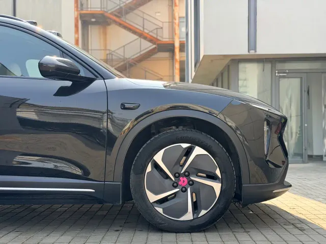 Nio ES6 — Фото автомобиля 8