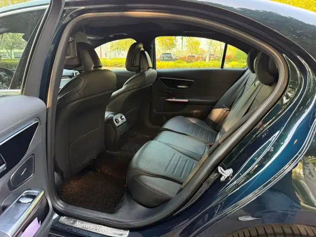 Mercedes-Benz C-Class — Фото автомобиля 7
