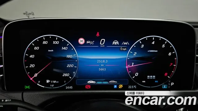 Mercedes-Benz E-Class W214 — Фото автомобиля 11