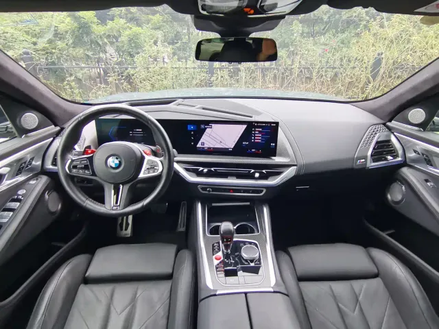 BMW XM — Фото автомобиля 22