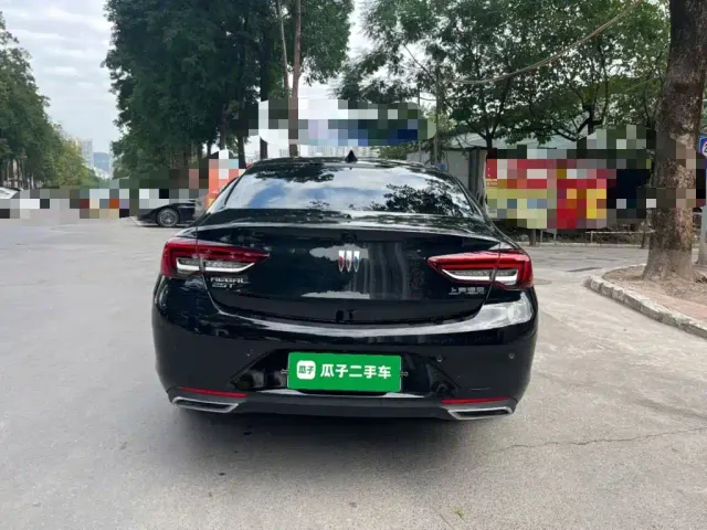 Buick Regal — Фото автомобиля 5