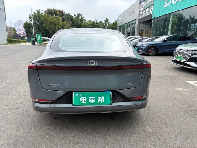 Changan Qiyuan Changan Qiyuan A07 2023 Extended Range 200 Pro — Фото автомобиля 7