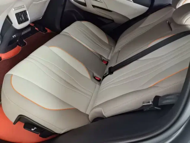 BYD Song Pro — Фото автомобиля 16