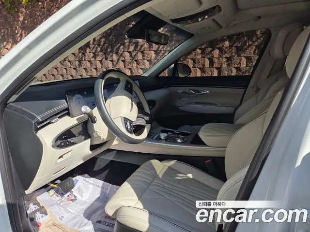 Genesis GV70 — Фото автомобиля 7