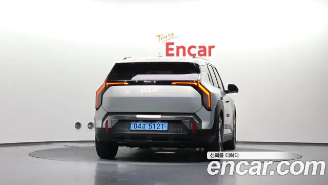 Kia EV3 — Фото автомобиля 4