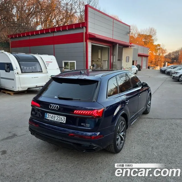Audi Q7 4M — Фото автомобиля 5