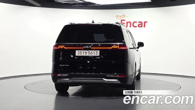 Kia Canival Carnival 4 поколение Бензин 7 мест Signature — Фото автомобиля 4