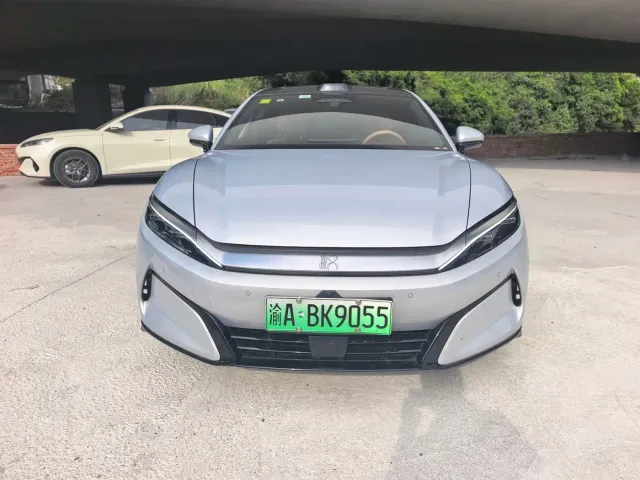 BYD Han L — Фото автомобиля 2