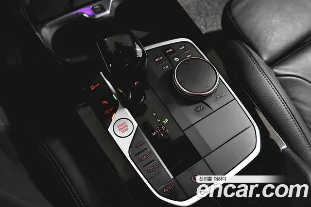 BMW 1 Series F40 — Фото автомобиля 17