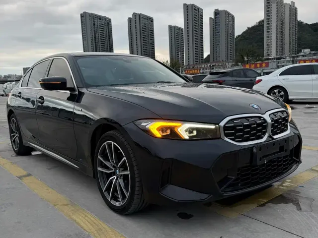 BMW 3 Series — Фото автомобиля 3