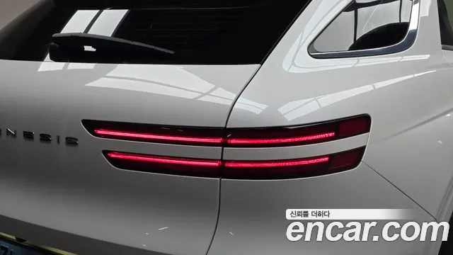 Genesis GV70 Electrified GV70 — Фото автомобиля 22