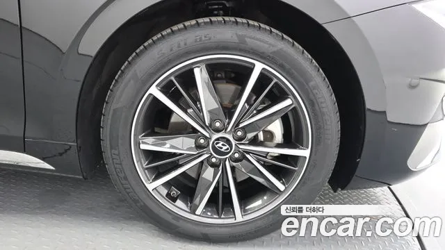 Hyundai Grandeur Grandeur (New) — Фото автомобиля 4