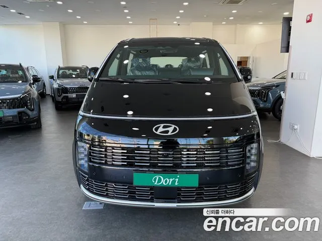 Фотография автомобиля — Hyundai Staria