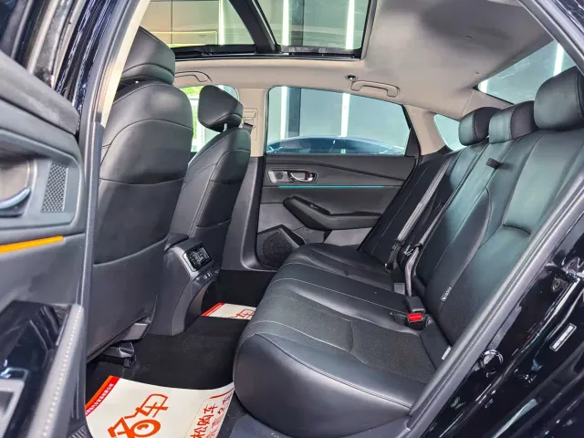 Honda Accord — Фото автомобиля 5