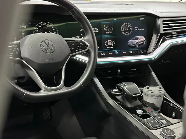 Volkswagen Touareg — Фото автомобиля 27
