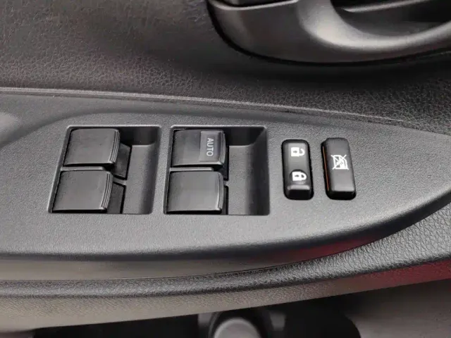 Toyota Vios FS 2021 1.5L Manual Fengchi Edition — Фото автомобиля 9