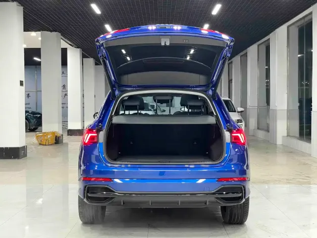 Audi Q3 — Фото автомобиля 16