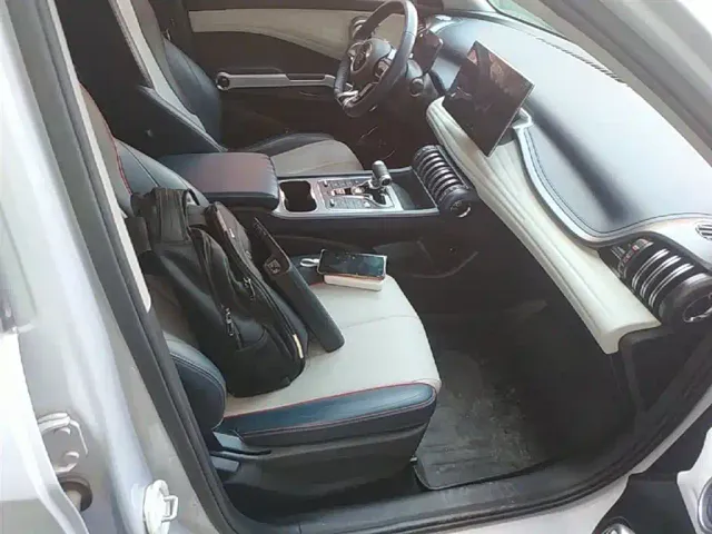 BYD Yuan PLUS — Фото автомобиля 24