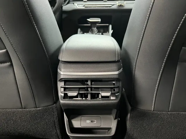 Geely Emgrand — Фото автомобиля 20