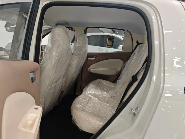 Wuling Hongguang Mini EV — Фото автомобиля 11