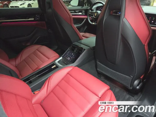 Porsche Panamera 976 — Фото автомобиля 20